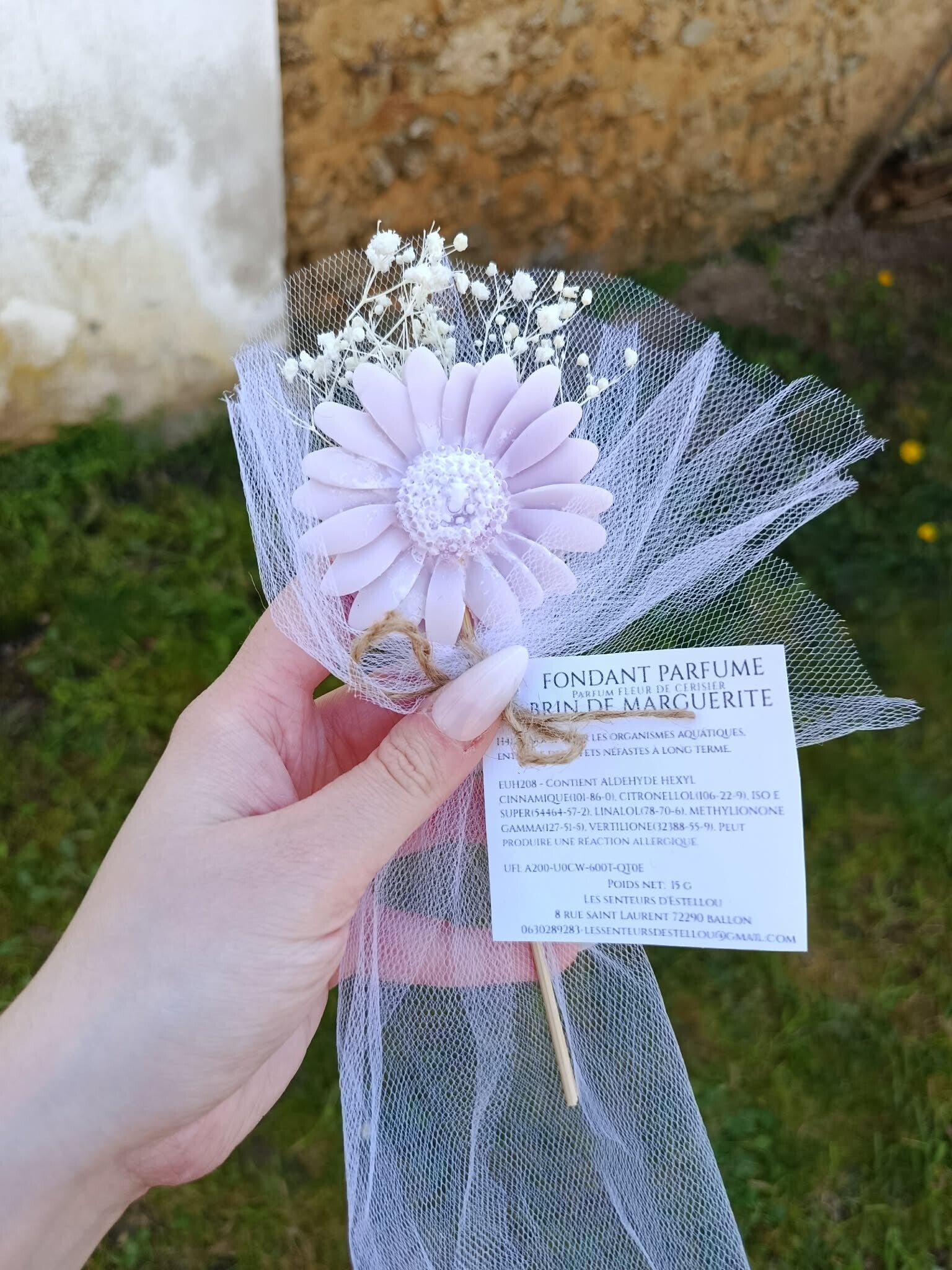 Fondant " Brin de marguerite " -fleur de cerisier
