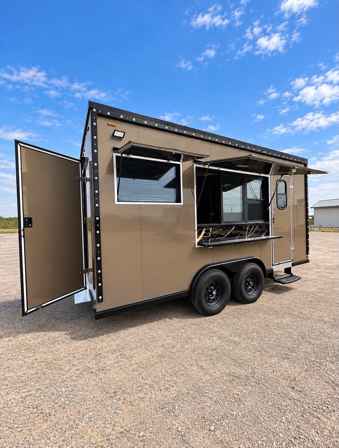 16×8 Snack Trailer