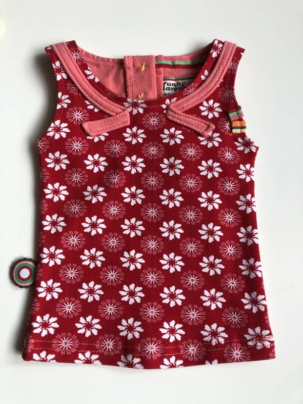 Funky XS rood met witte bloemen print