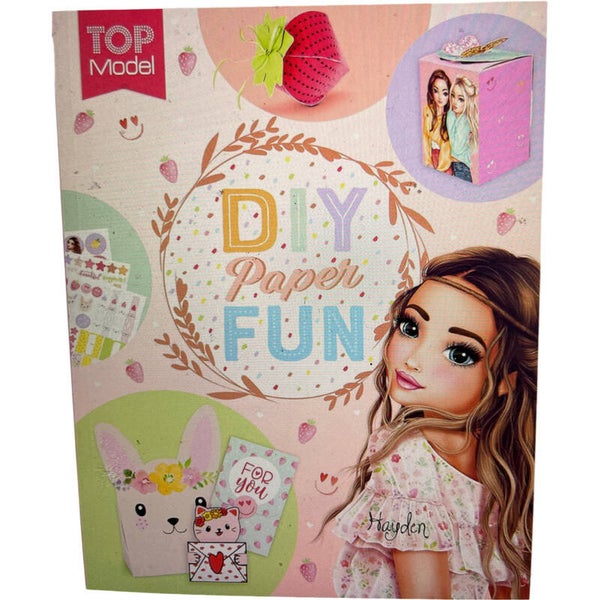 Topmodel DIY paper fun