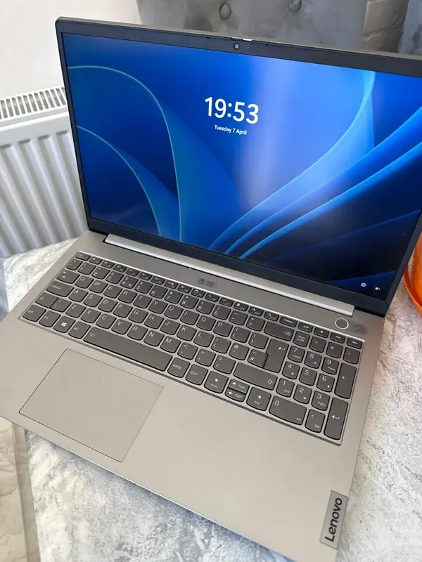 Lenovo Thinkbook 15