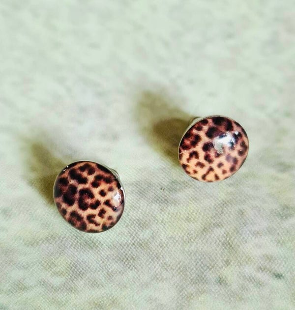 Oorknopjes 10 mm tijgerprint