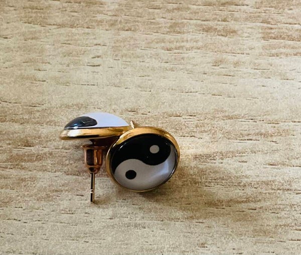 Yin yang oorknopje