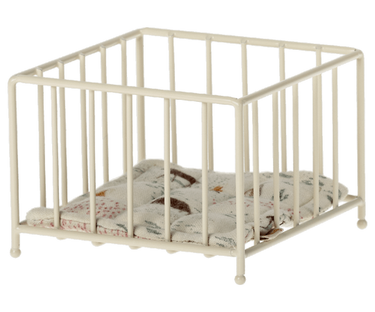 Maileg - Metalen baby box, My playpen