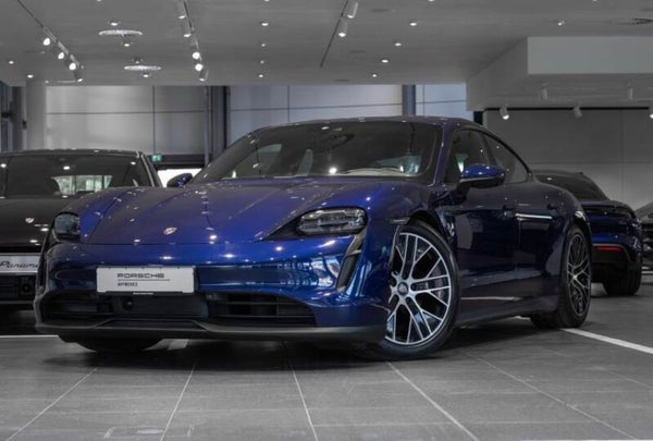 Porsche Taycan Elettrica