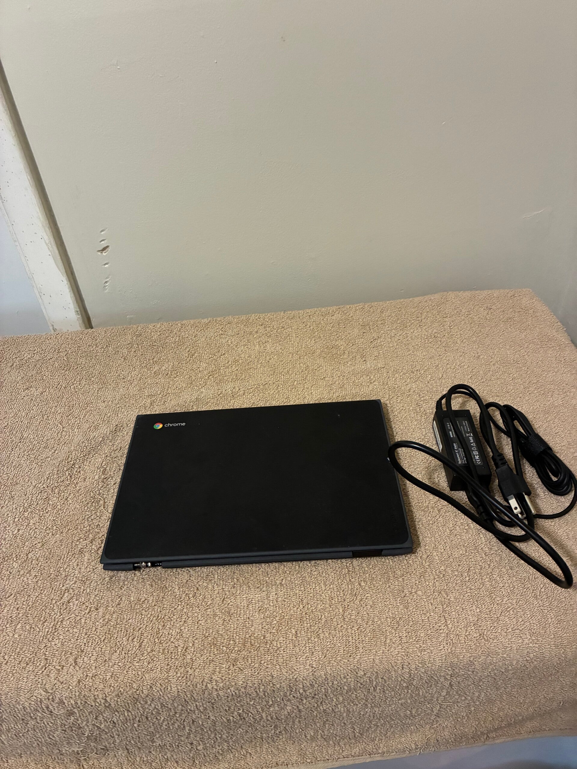 Lenovo 11 inch Chromebook