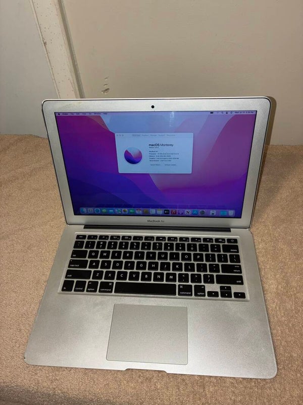 Apple MacBook Air 13 inch laptop