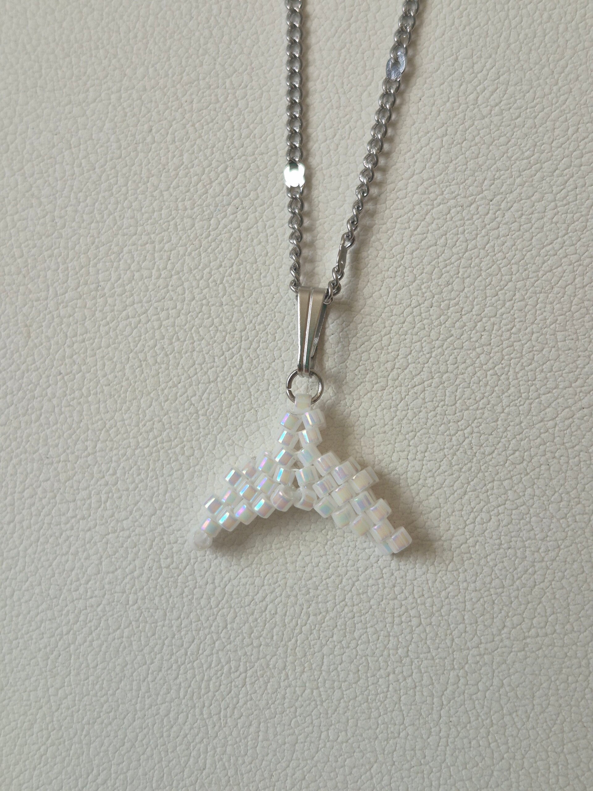Velora Ketting – wit/zilver