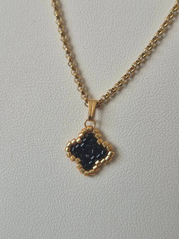 Lumivara Ketting – zwart/goud