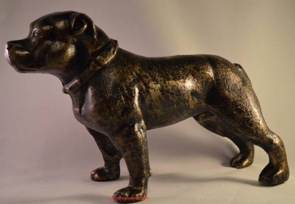 Bulldog , bull terrier bronskleurig beeld ,mooi voor decoratie