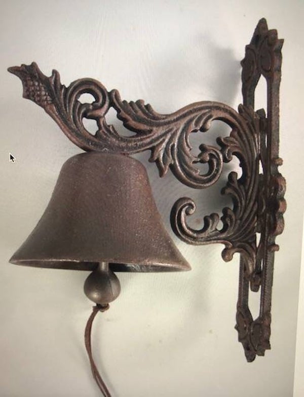 Bel , gietijzer leuk voor in de tuin of poort .