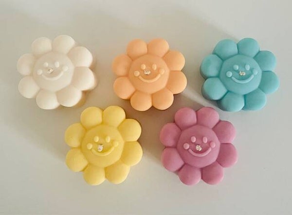 Hand gegoten kaars zonnetje