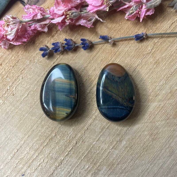 Valkenoog hanger doorboord