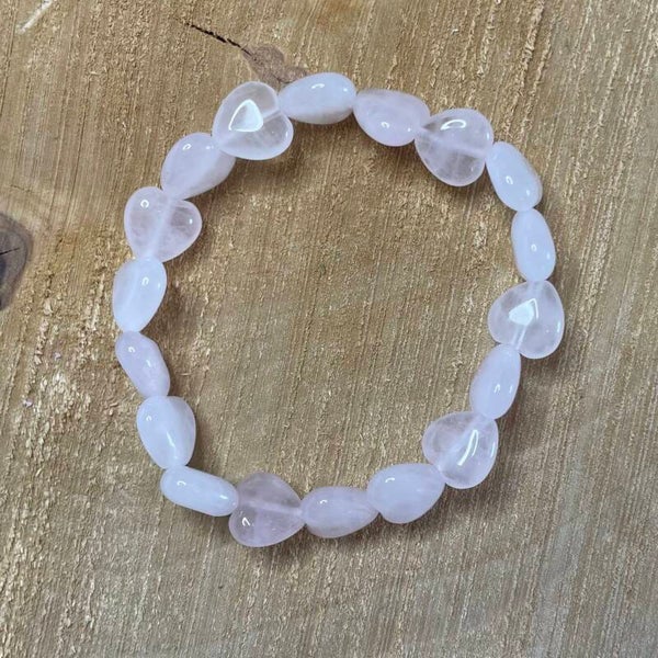 Rozenkwarts hartjes armband