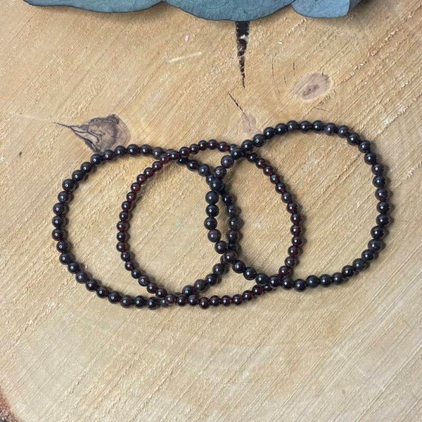 Granaat edelsteenarmband ca. 4 mm
