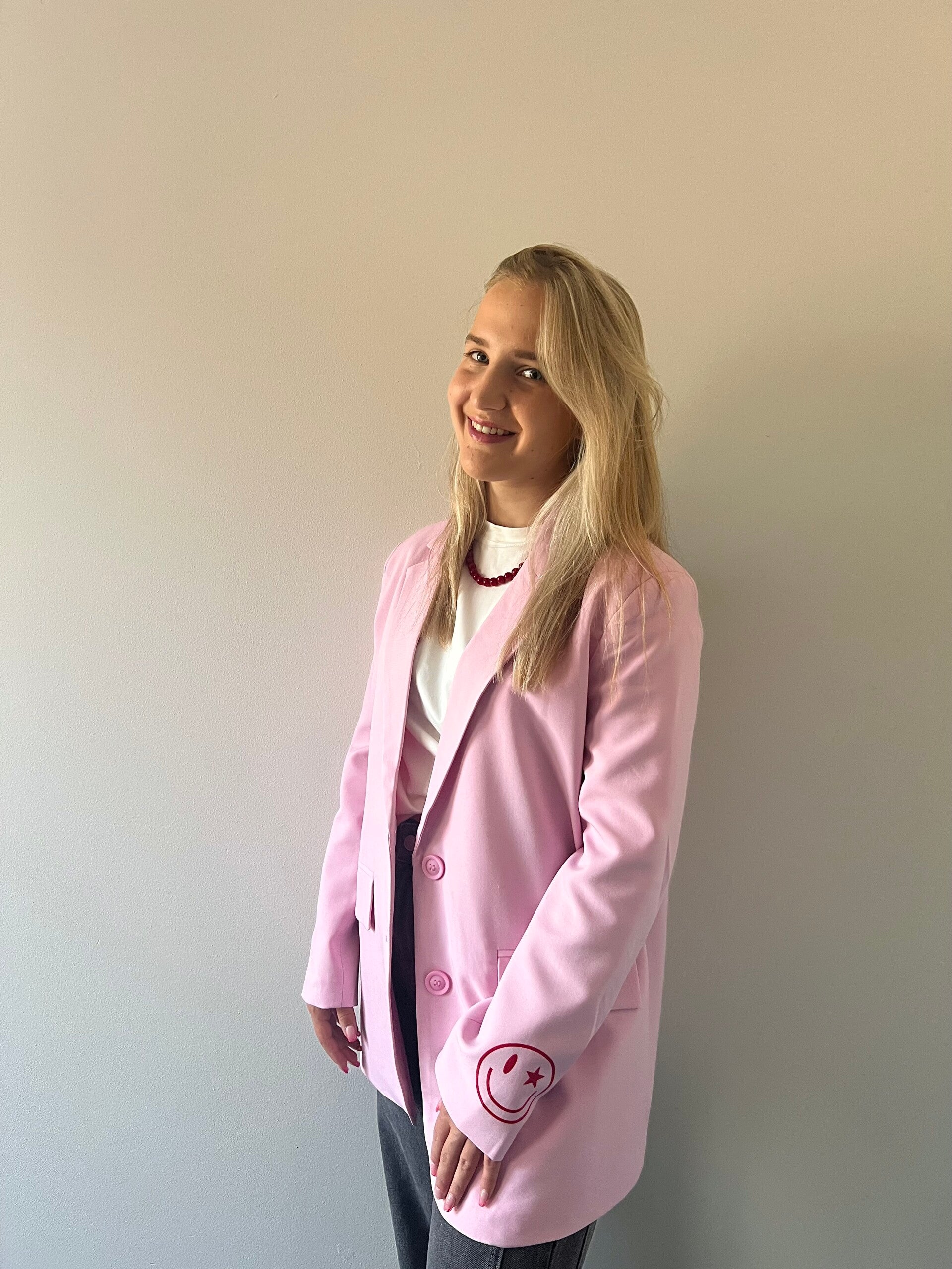 Colorful smile blazer