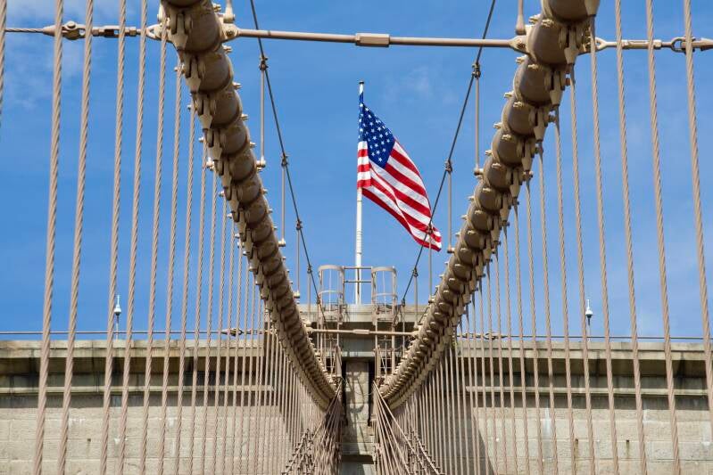 _nyc4522-standard-hv87ri.jpg