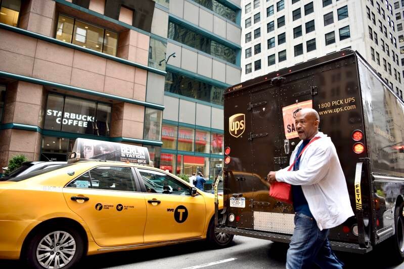 _nyc4740-standard-qaoxwd.jpg