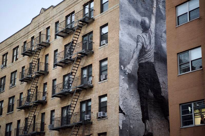 _nyc8166-standard-e9e99c.jpg
