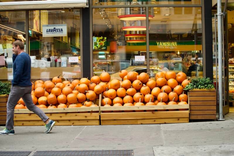 _nyc8693-standard-0ipja2.jpg