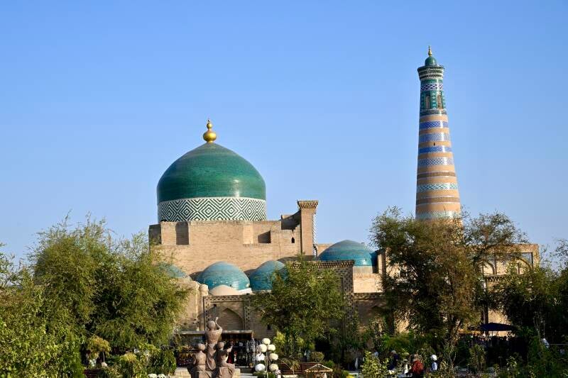 _uzb2289-standard-fcdgr0.jpg