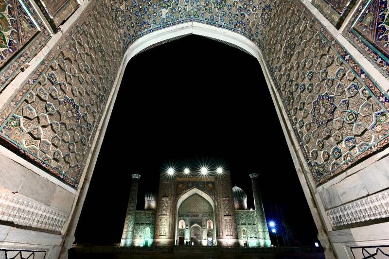 _uzb2697-standard-uinn48.jpg