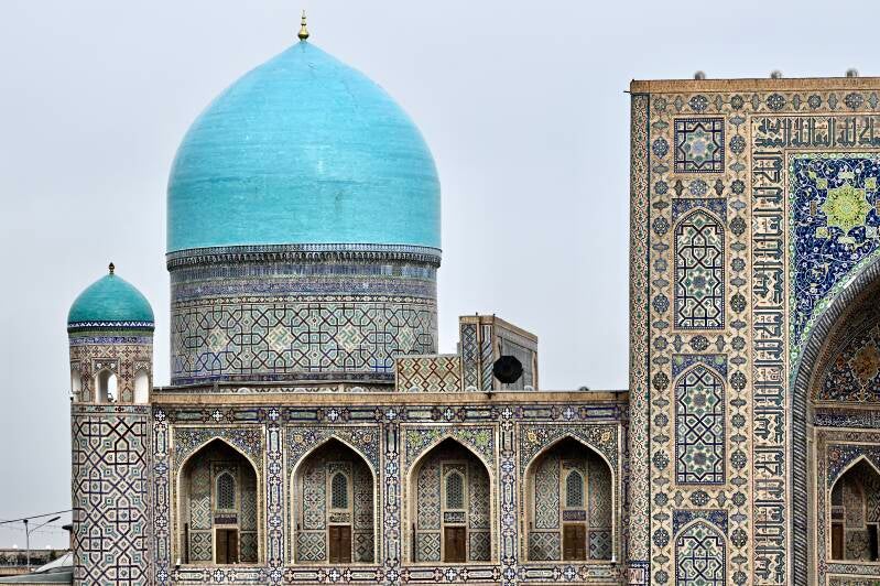 uzb_2576-standard-fkui2a.jpg