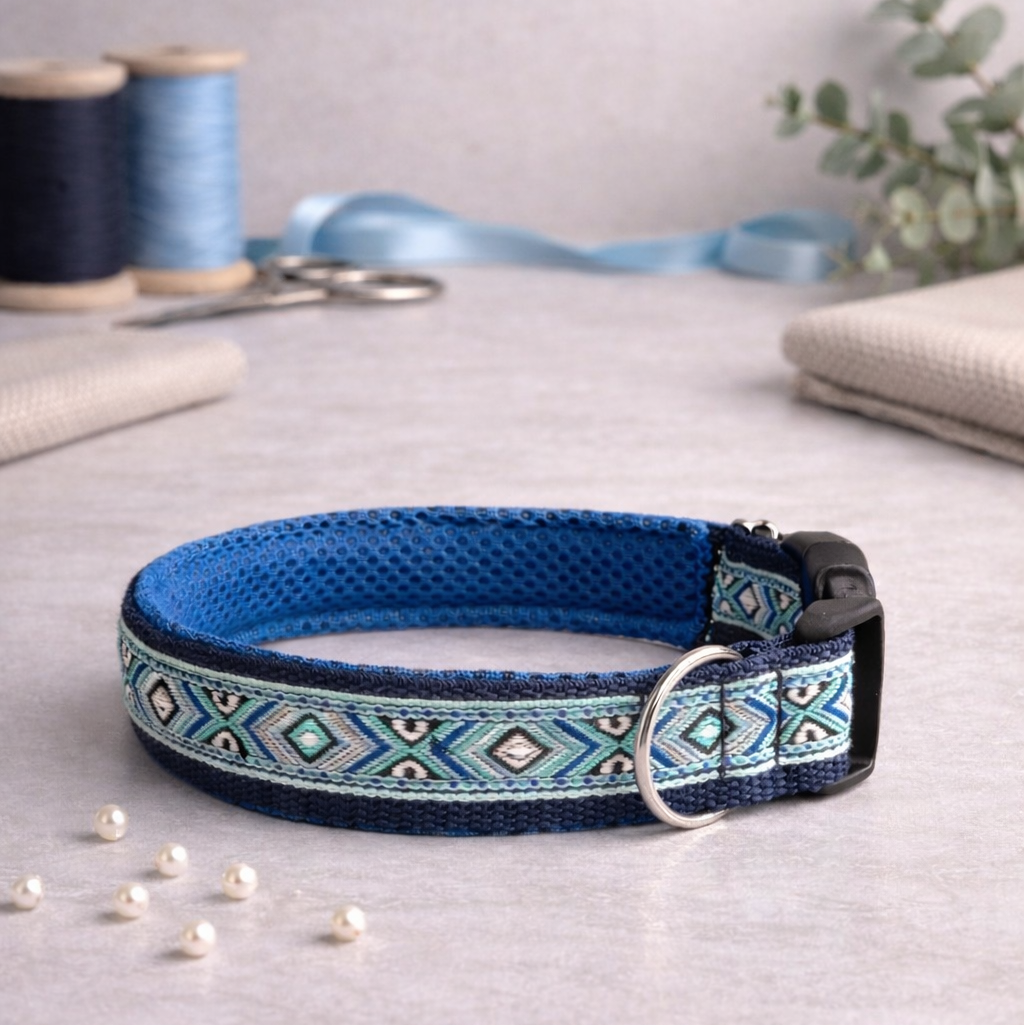Hundehalsband "hellblaue Rauten"