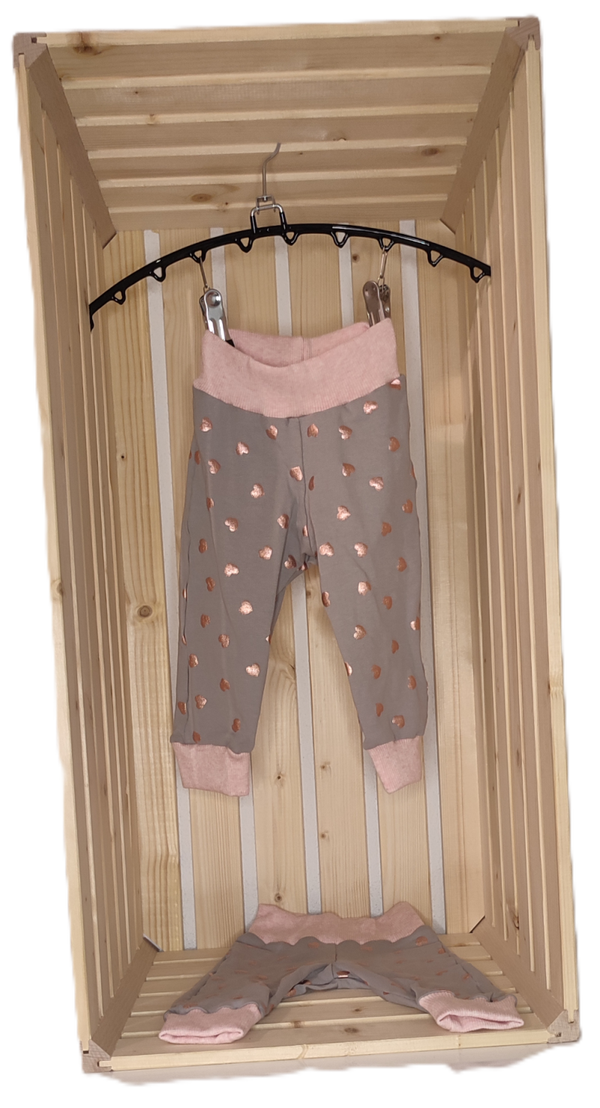Hose - graue Herzen/rosa