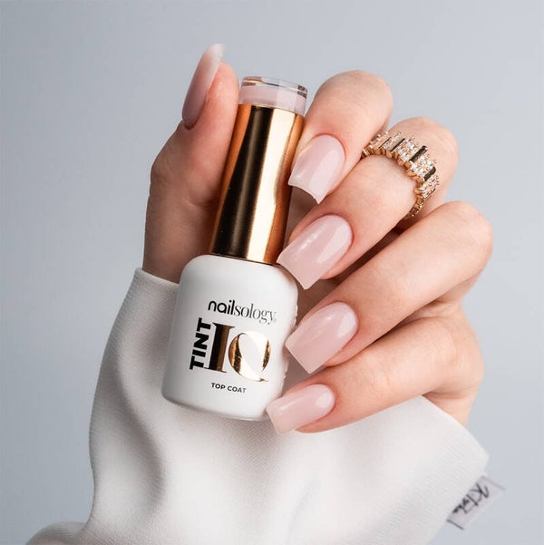 TintIQ Top Coat, Nailsology, Iconic Pink TT01, 8ml CLAVIER