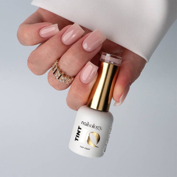 TintIQ Top Coat, Nailsology, Iconic Nude TT02, 8ml CLAVIER