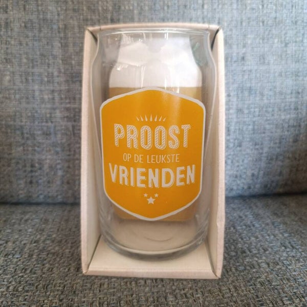 bier glas : Proost op de leukste vrienden