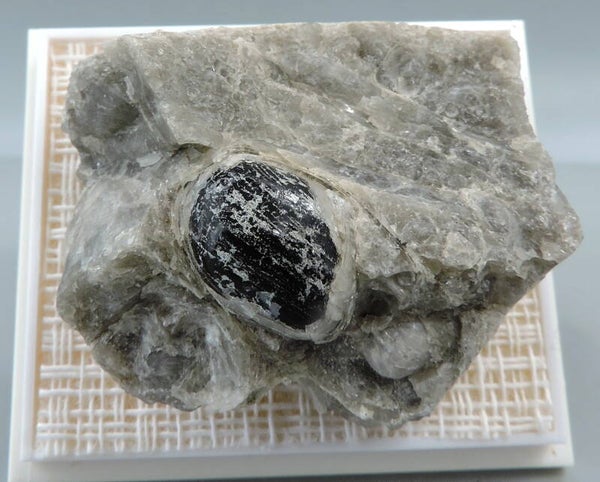 Apache tear in perlite matrix from Arizona, USA – thumbnail