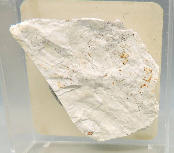 Bassanite from the Czech Republic – thumbnail