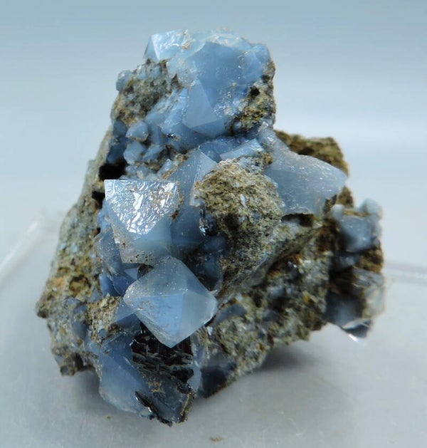 Blue quartz from Spain – thumbnail