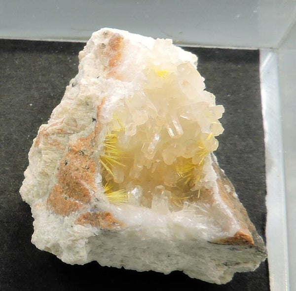 Boltwoodite from California, USA – thumbnail