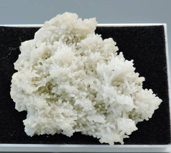 Druzy quartz from Norway – miniature
