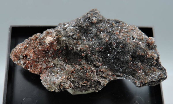 Vanadinite on matrix from Arizona – miniature