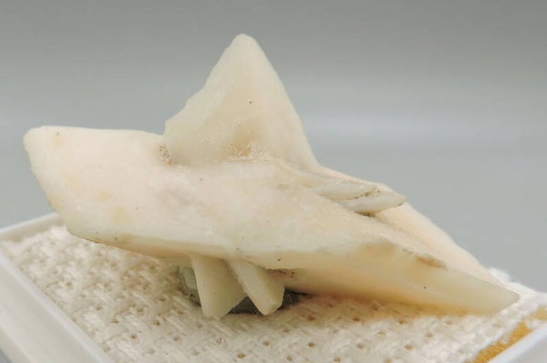 Glauberite from the USA -miniature