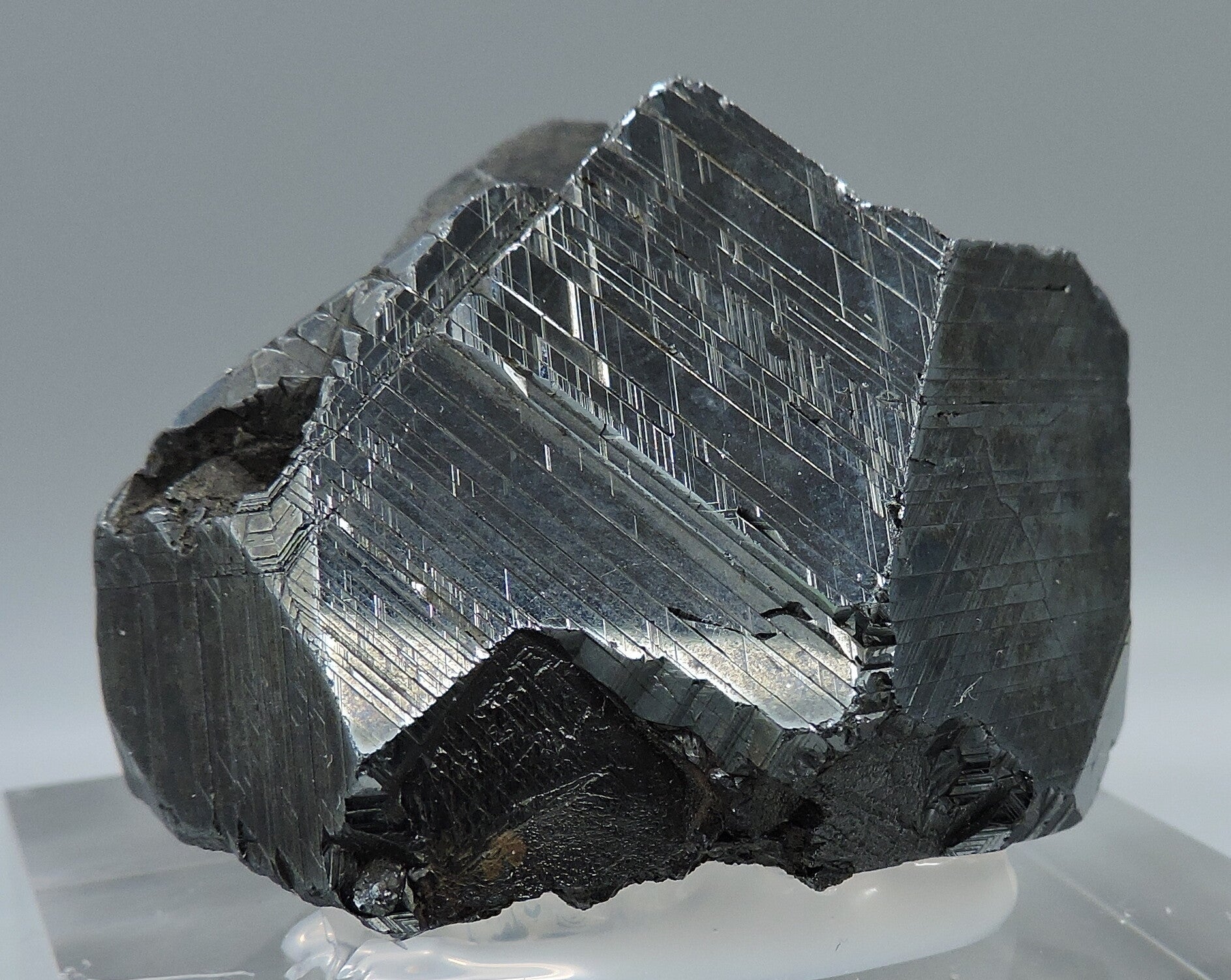 Hematite twin from Mexico – miniature