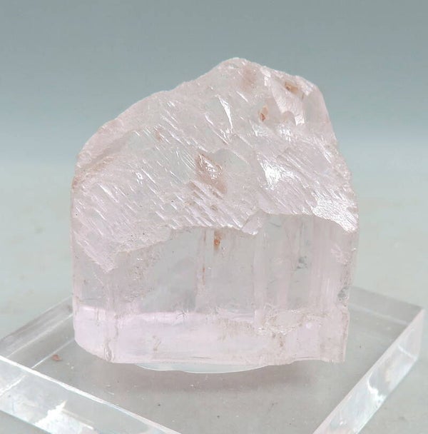 Fluorescent pink spodumene var. kunzite from Afghanistan– thumbnail