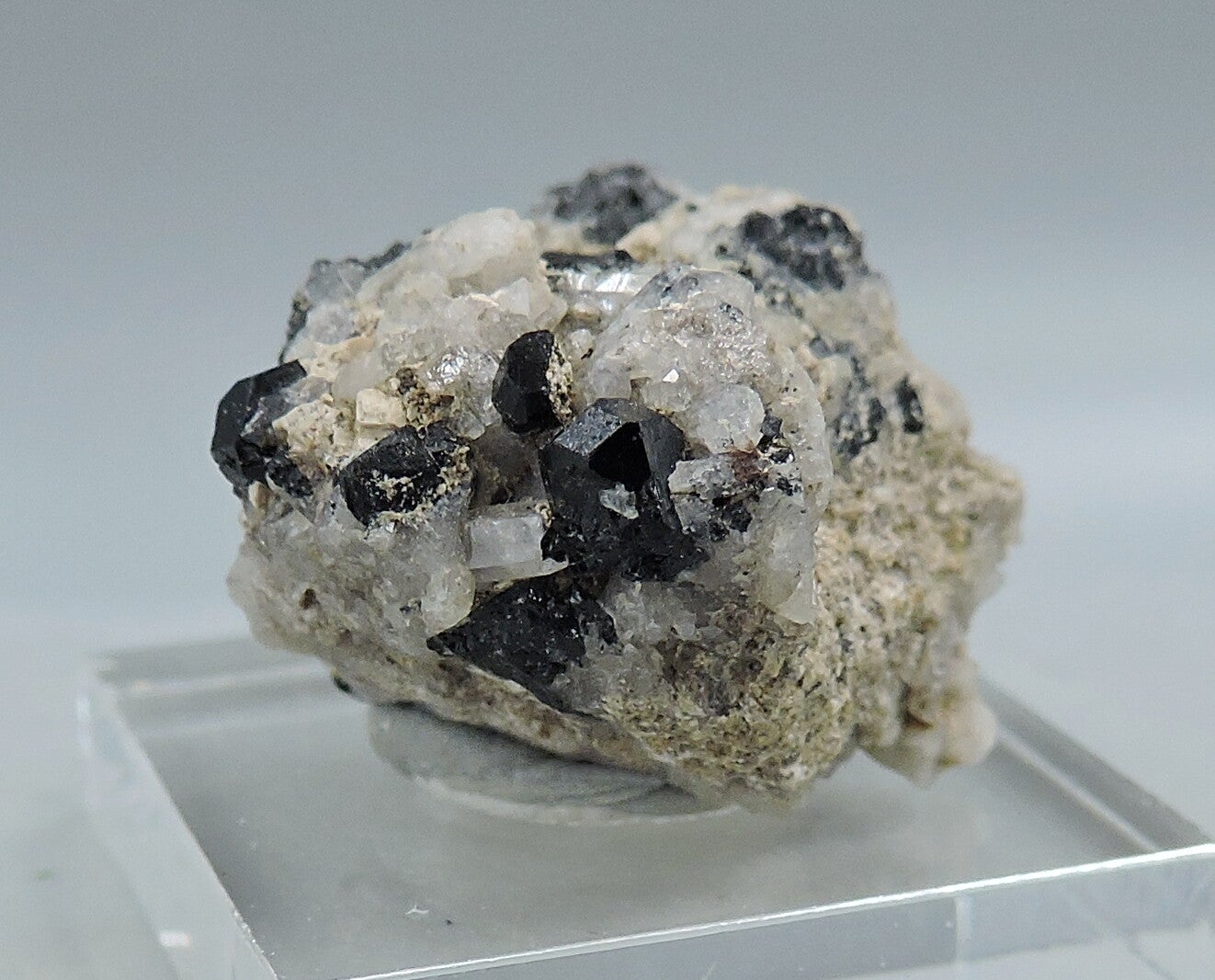 Andradite var. melanite from California, USA – thumbnail