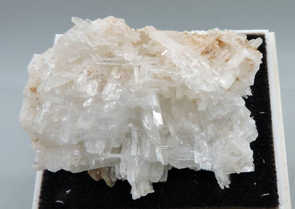 Meyerhofferite from Turkey – small miniature