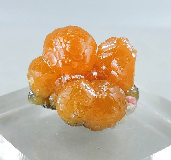 Mimetite var. campylite from Cumbria, England, UK – thumbnail