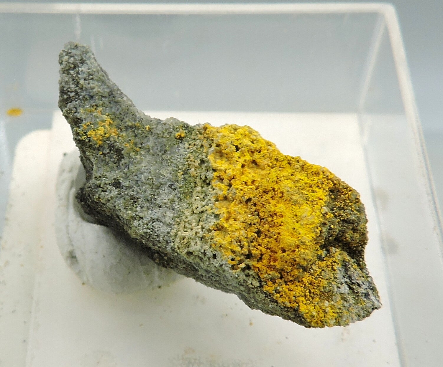 Pascoite from Colorado, USA – thumbnail
