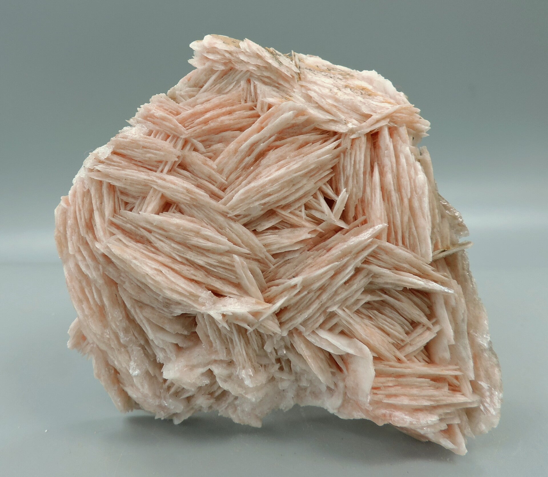 Pink baryte from Morocco – miniature
