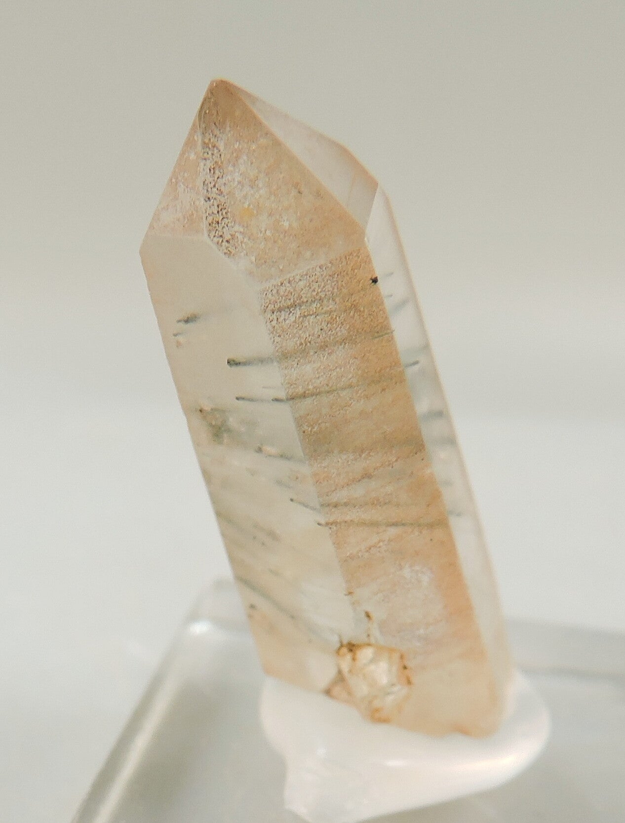 Quartz with inclusions from Madagascar – thumbnail