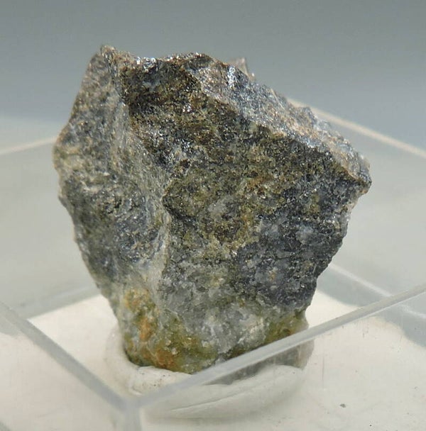 Robinsonite from Slovakia – thumbnail