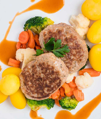 Geflügelfrikadelle mit Kartoffeln& Kaisergemüse
