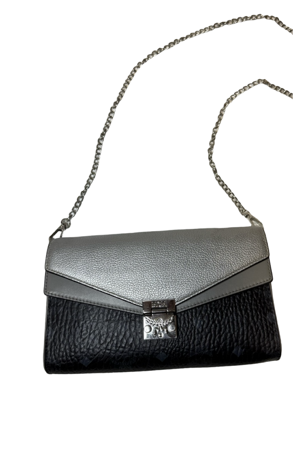 MCM Patricia Medium Visetos Crossbody Bag Tasche limited